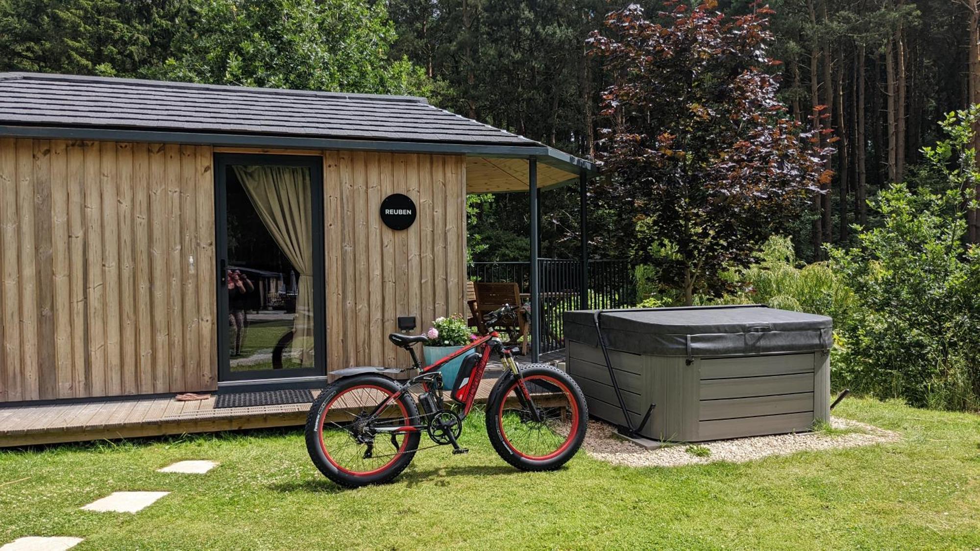 Riverside Cabins Shrewsbury Dış mekan fotoğraf