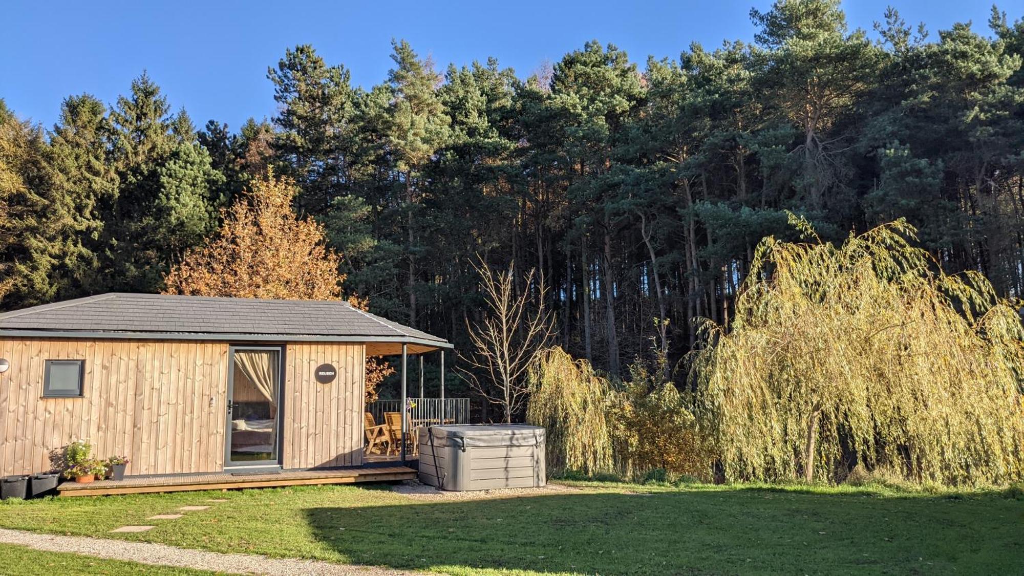 Riverside Cabins Shrewsbury Dış mekan fotoğraf